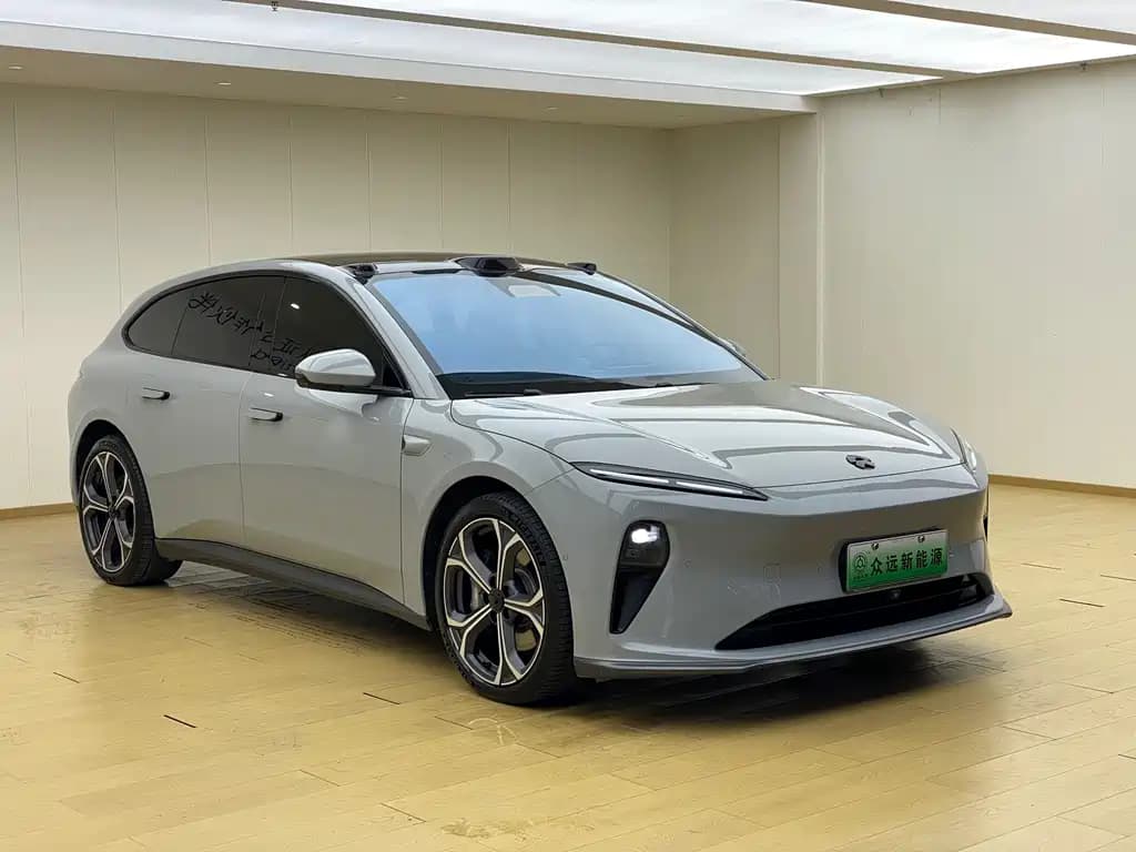 NIO ET5T 2024 75 kWh Touring — фото 4