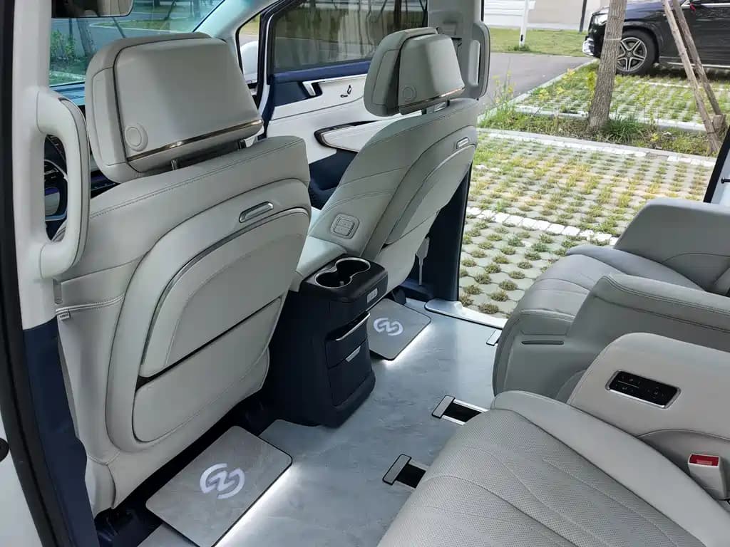 Buick GL8 Hybrid 2024 LandKing Luxury Enjoy Edition 6 seats — фото 9