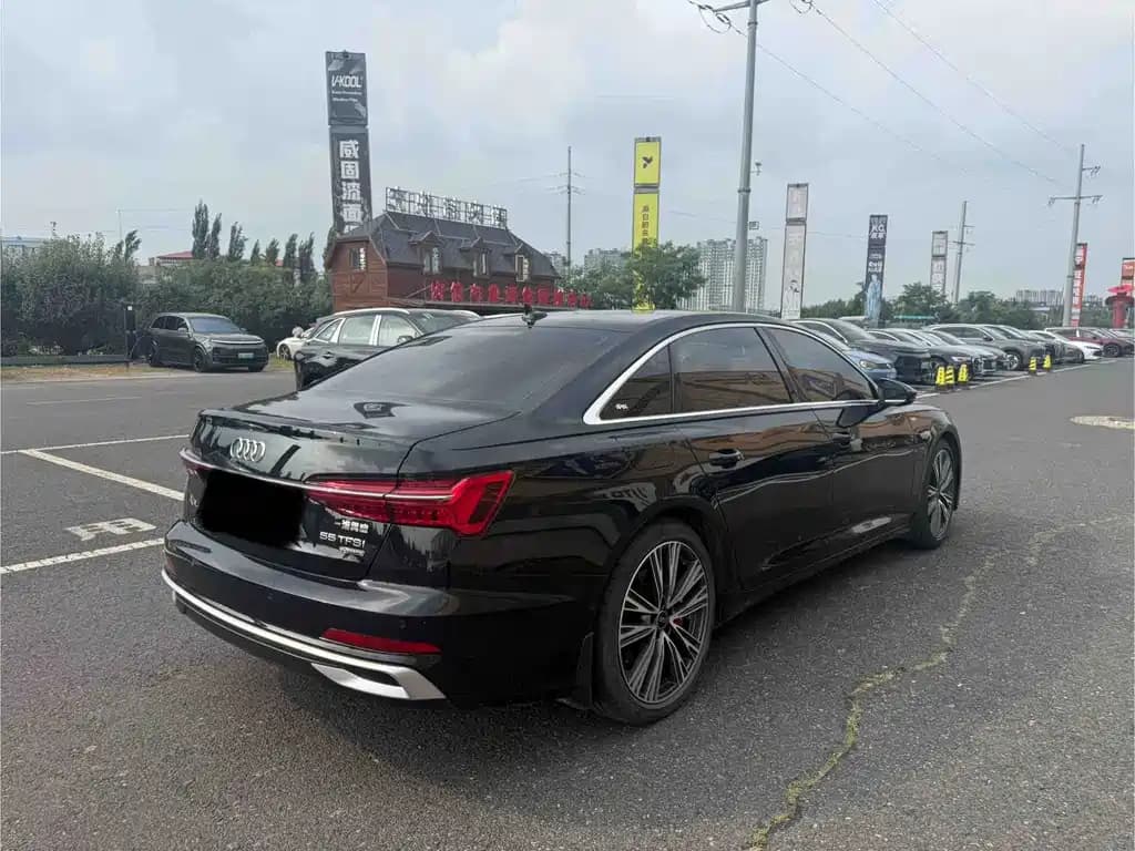 Audi A6L 2022 45 TFSI quattro Select Dynamic Type — фото 4