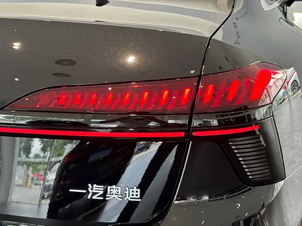 Audi A6L 2026 2.0T Premium Edition — фото 13