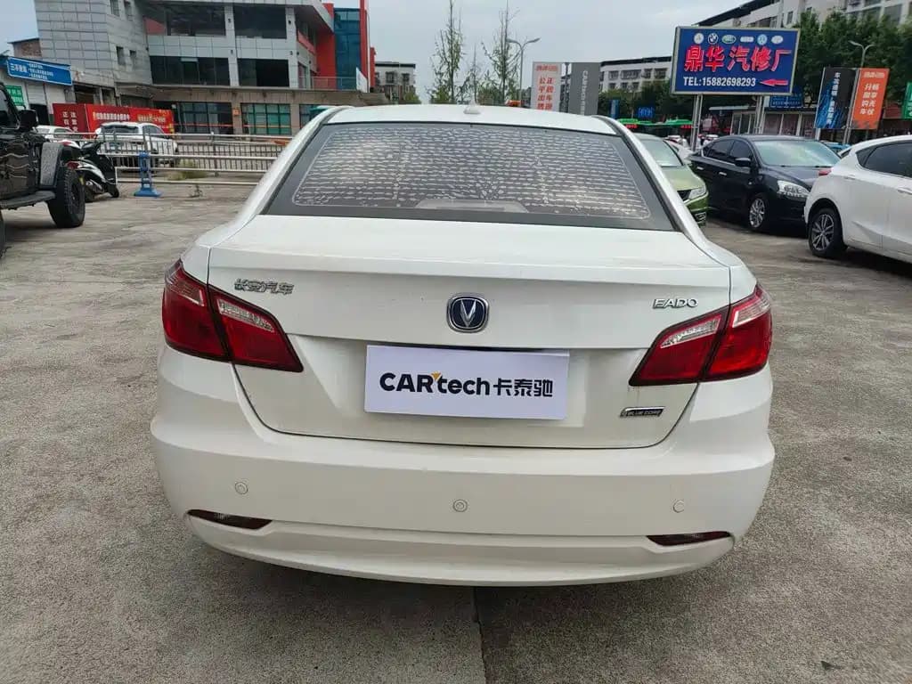 Changan Eado 2015 1.6L Manual Luxury Type China V — фото 2