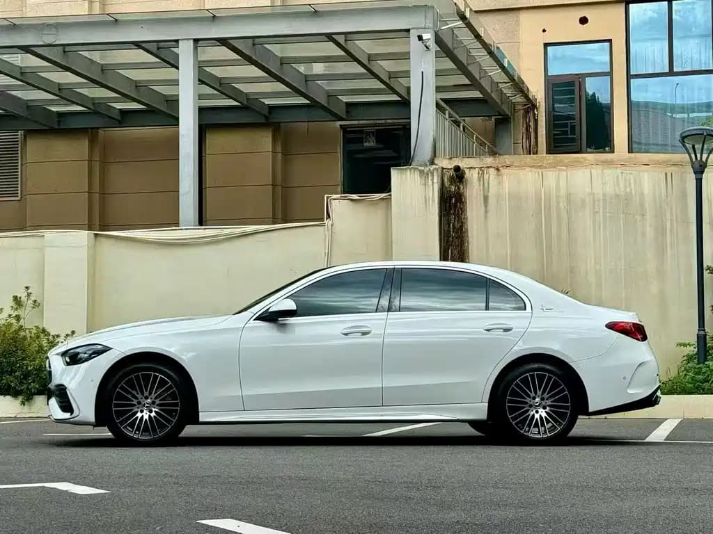 Mercedes-Benz C-Class 2024 C 260 L Sport Edition — фото 8