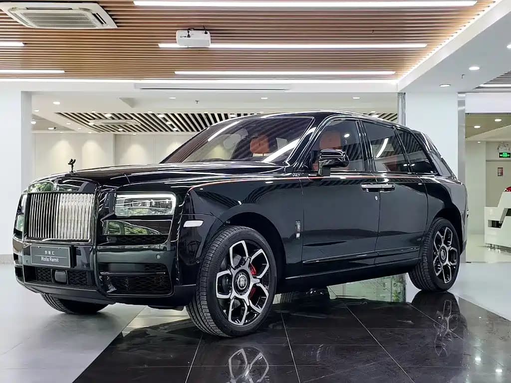 Rolls-Royce Cullinan 2024 4-seat Edition — фото 1
