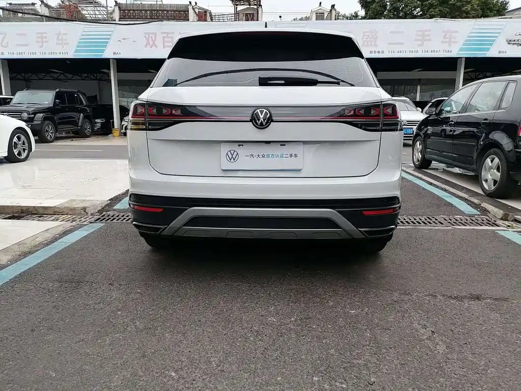 Volkswagen Tayron 2023 330 TSI 2 WD Luxury Plus Advanced Edition — фото 12
