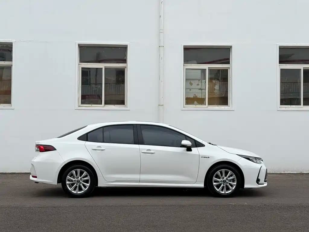 Toyota Corolla 2024 1.8L Smart Hybrid Elite Edition — фото 7