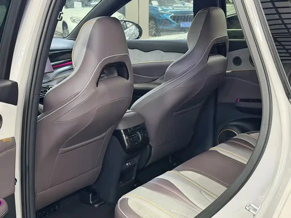 BYD Frigate 07 2023 DM-i 100 KM Flagship Type — фото 8