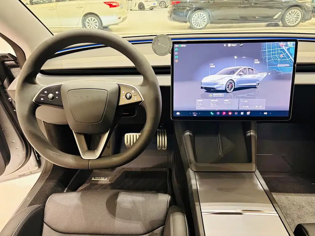 Tesla Model 3 2024 High Performance AWD Edition — фото 9