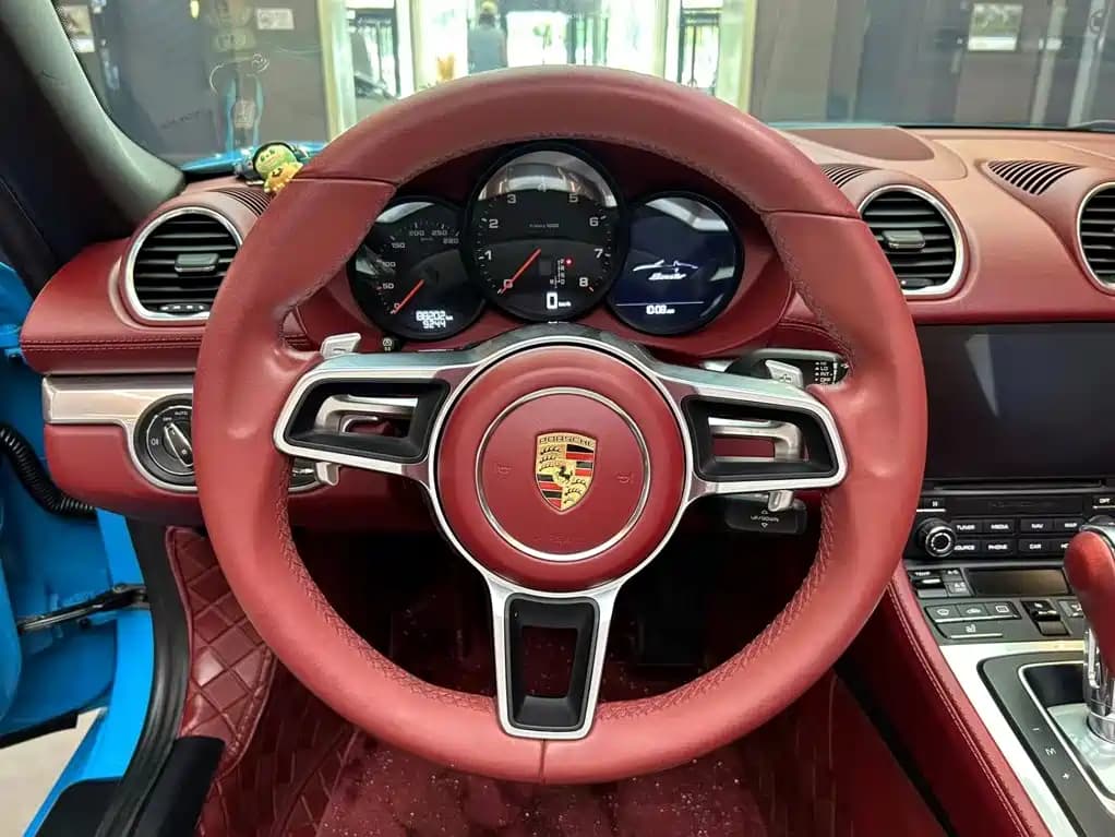 Porsche 718 2016 Boxster 2.0T — фото 8