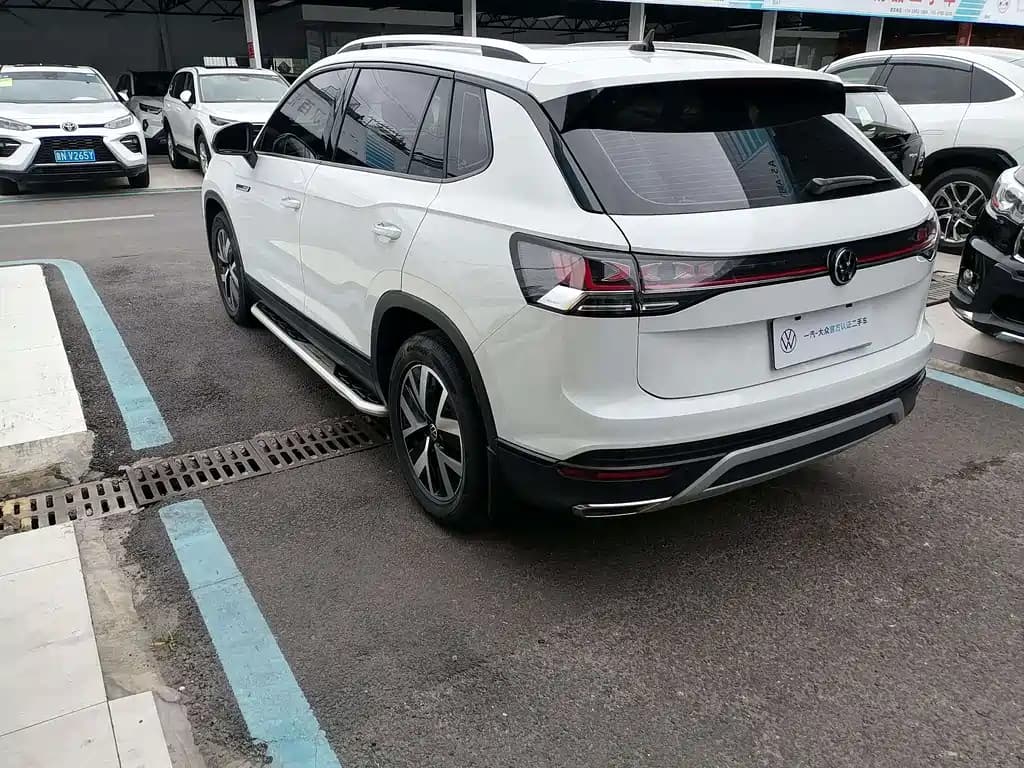 Volkswagen Tayron 2023 330 TSI 2 WD Luxury Plus Advanced Edition — фото 11