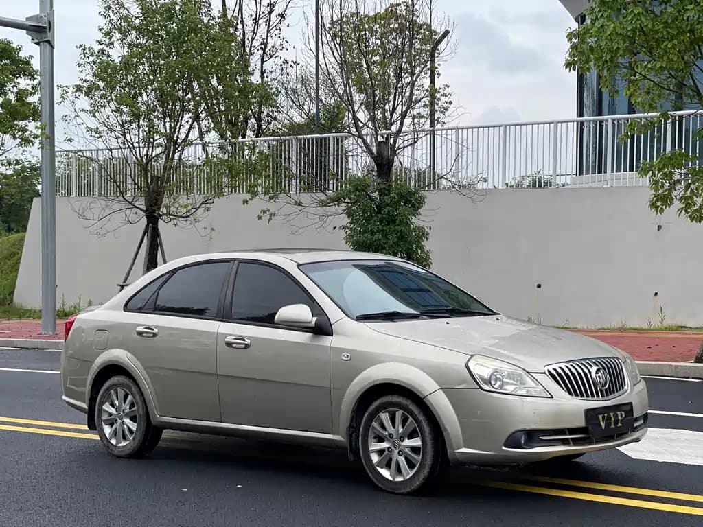 Buick Excelle 2013 1.5L Auto Premium Type — фото 3