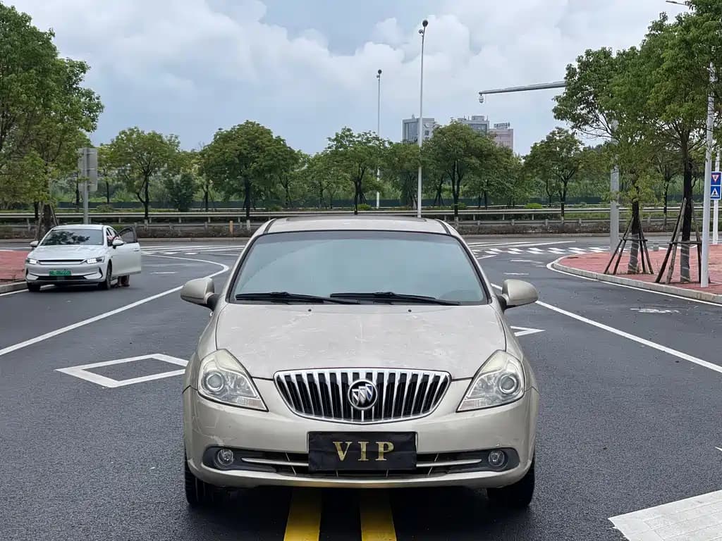 Buick Excelle 2013 1.5L Auto Premium Type — фото 2