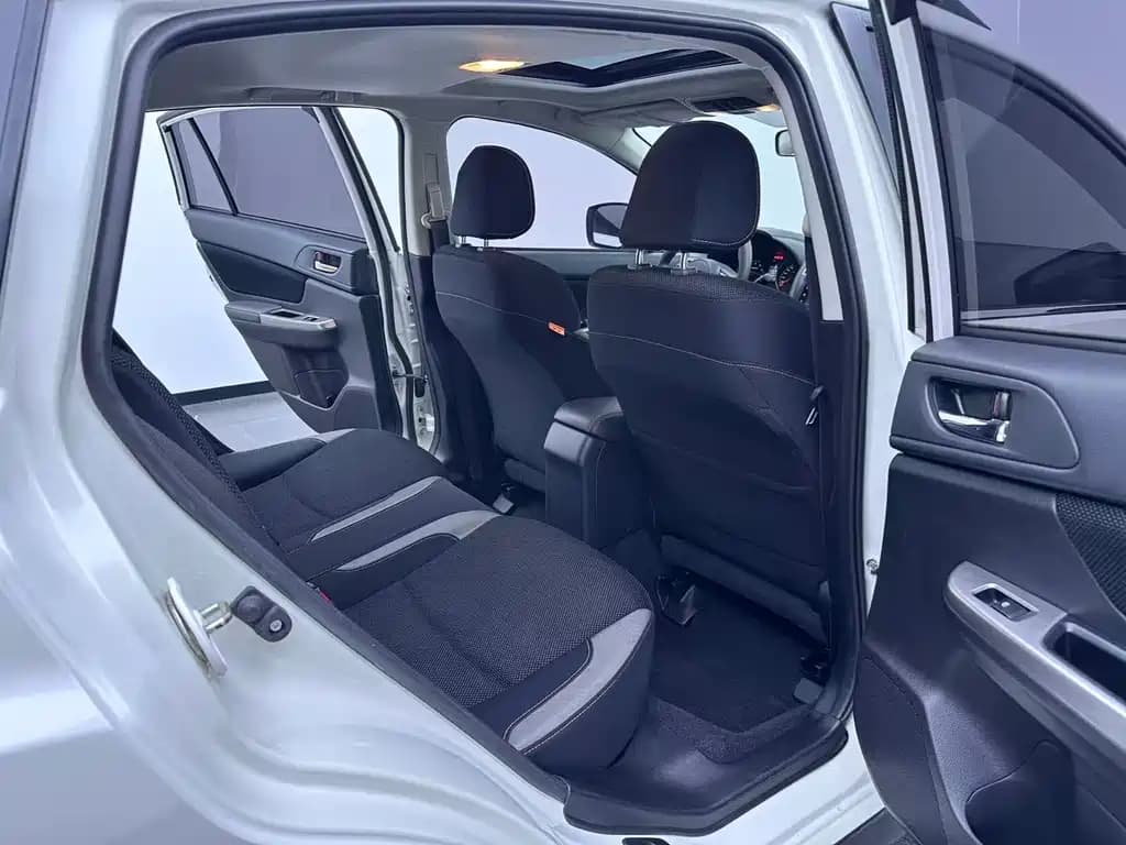 Subaru XV 2017 2.0i Comfort Navigation Edition — фото 18