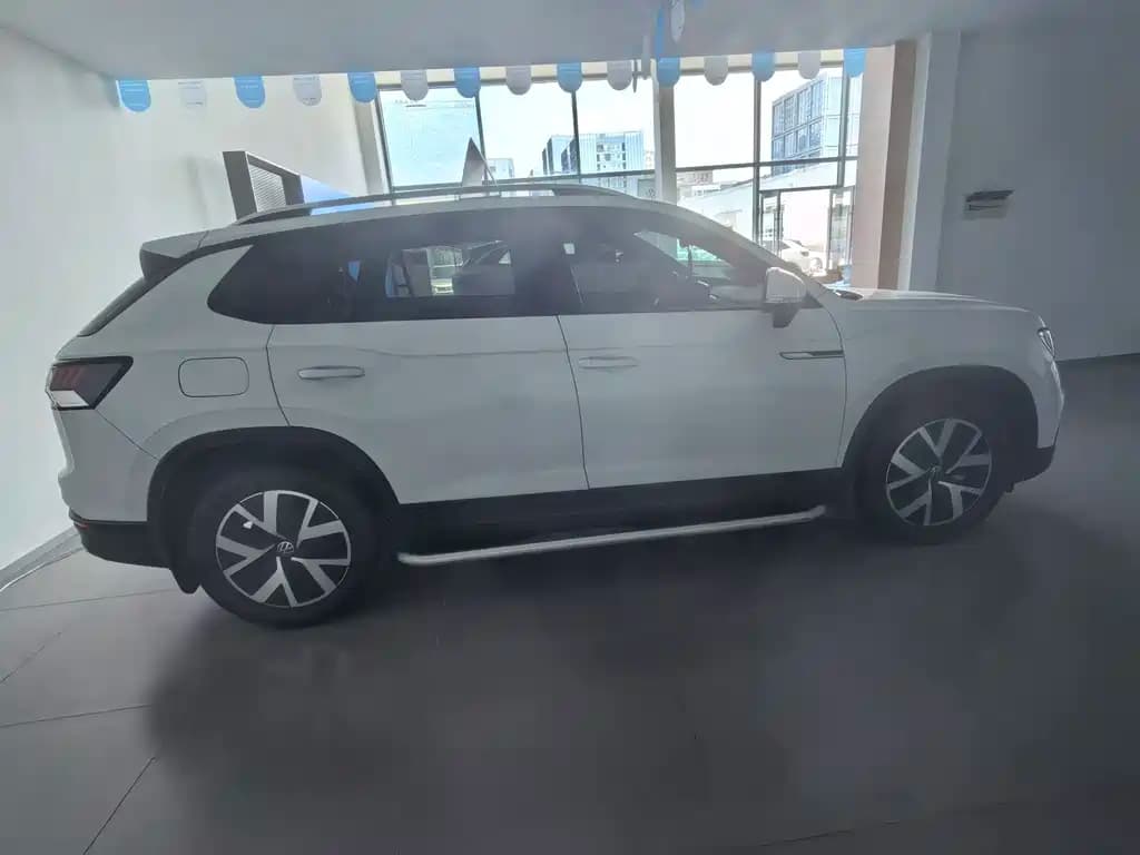 Volkswagen Tayron 2023 330 TSI 2 WD Luxury Plus Advanced Edition — фото 16