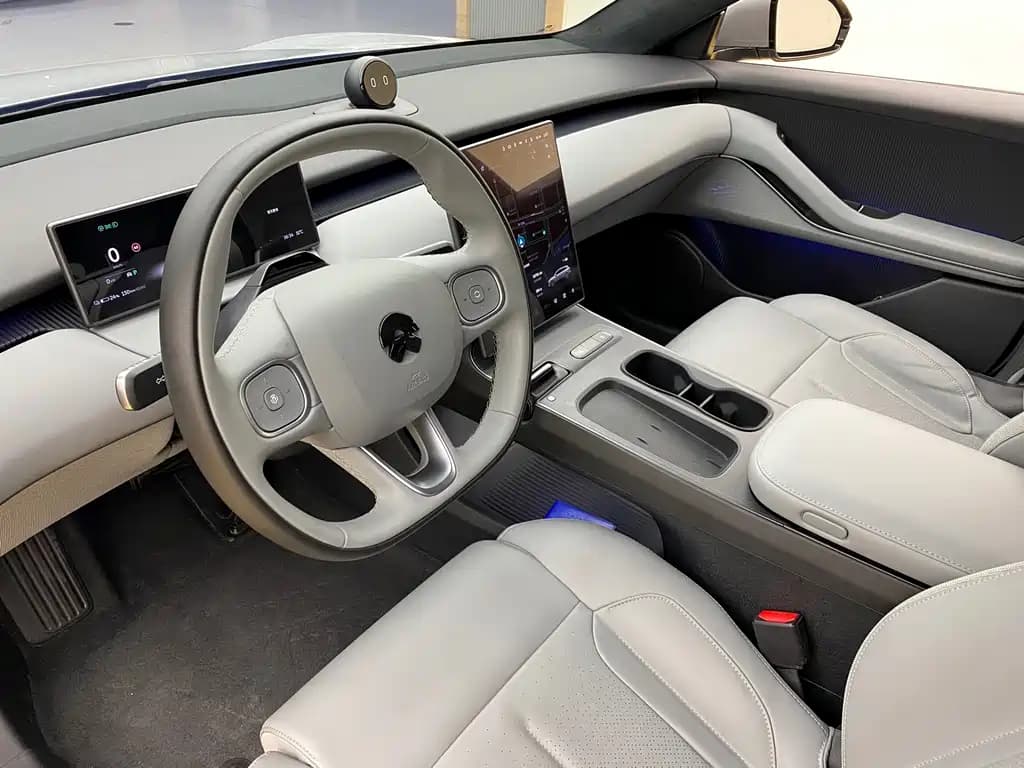 NIO ET5T 2024 75 kWh Touring — фото 12