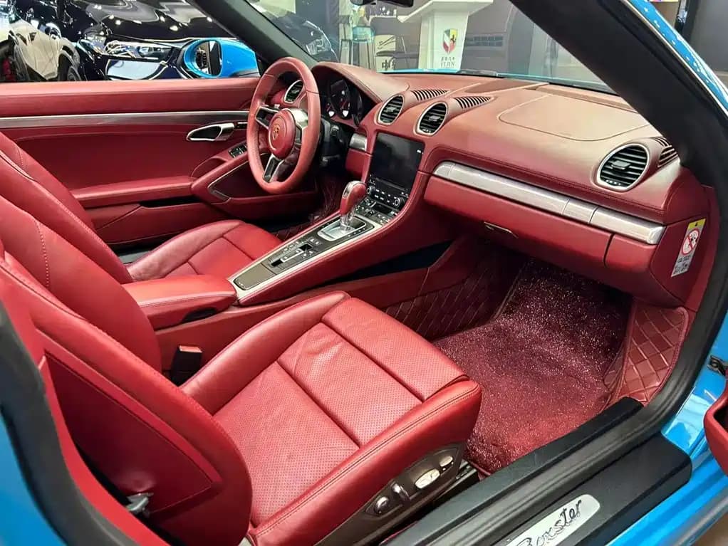 Porsche 718 2016 Boxster 2.0T — фото 12