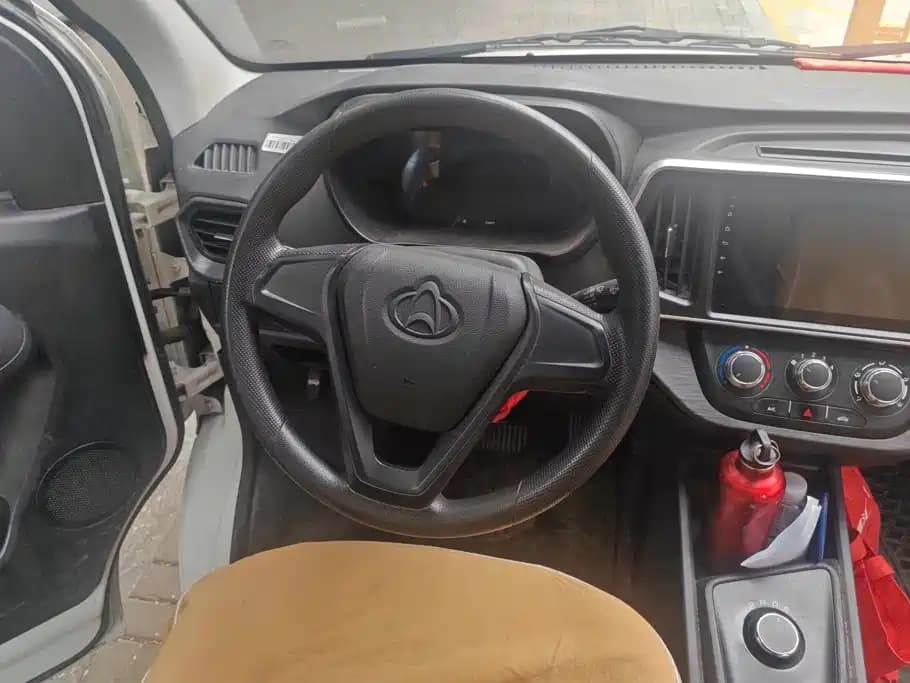 Kaicheng Ruixing EM80 2025 Passenger Edition комфортная 6-местная 300-километровая дверь для подъема — фото 15