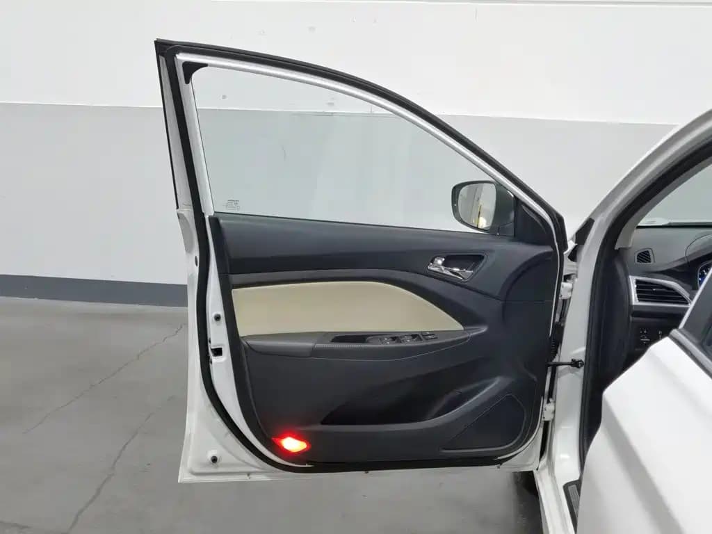 Changan V7 2016 1.6L Manual Joy Type China V — фото 8