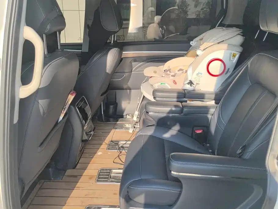 GAC Motor Trumpchi M8 2021 Grand Master Series 390T Premium Edition — фото 11