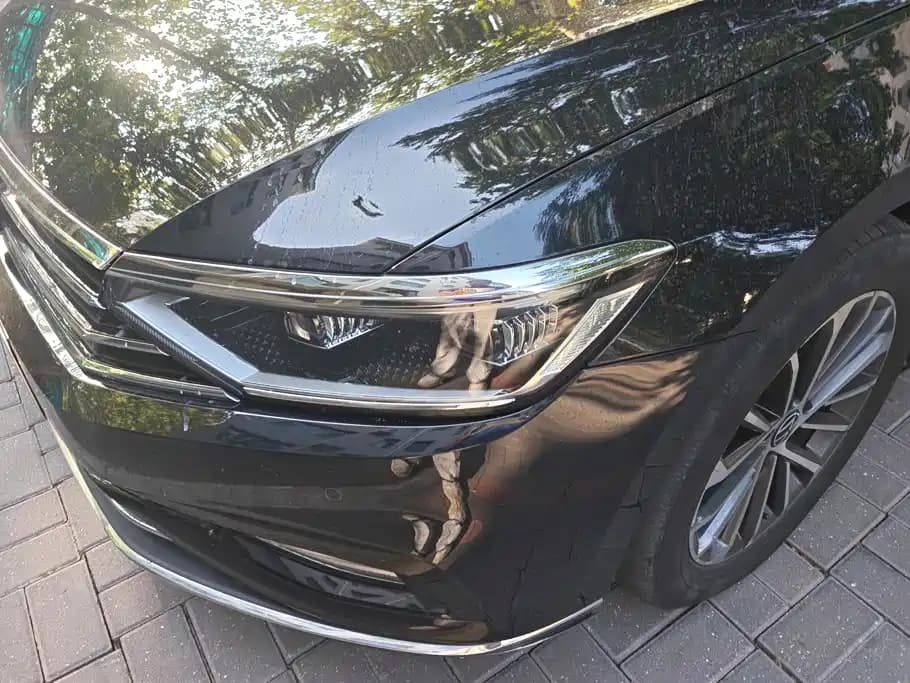 Volkswagen Magotan 2020 330 TSI DSG Luxury Type — фото 5