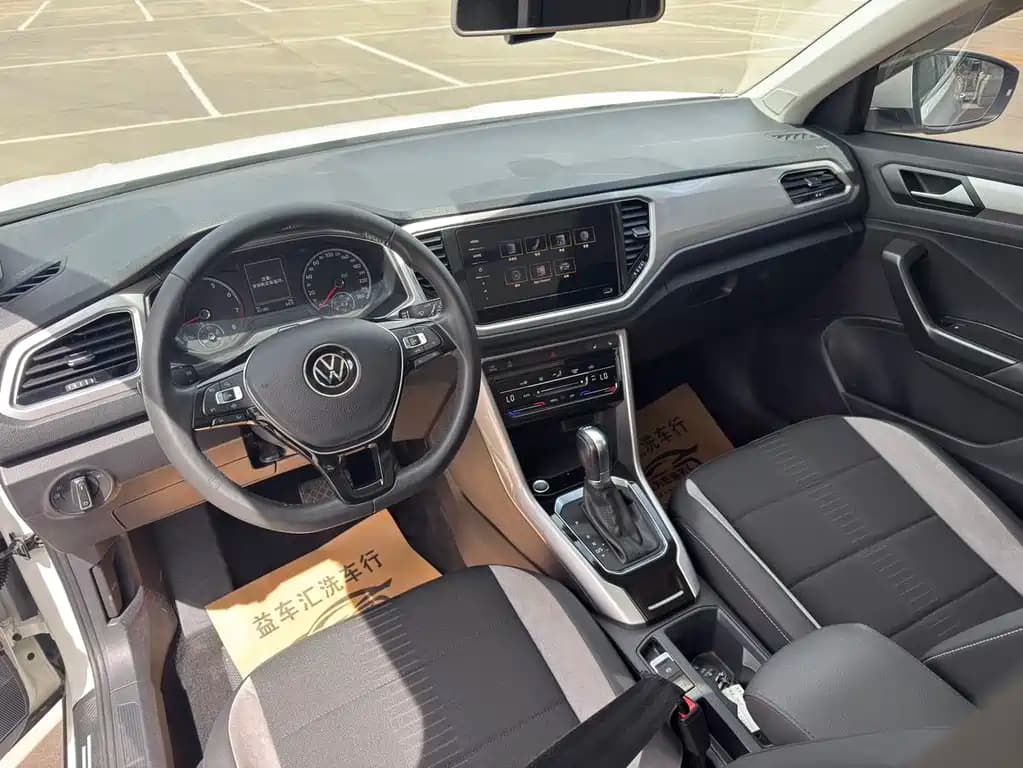 Volkswagen T-Roc 2022 280 TSI DSG 2 WD Elite PLUS — фото 13