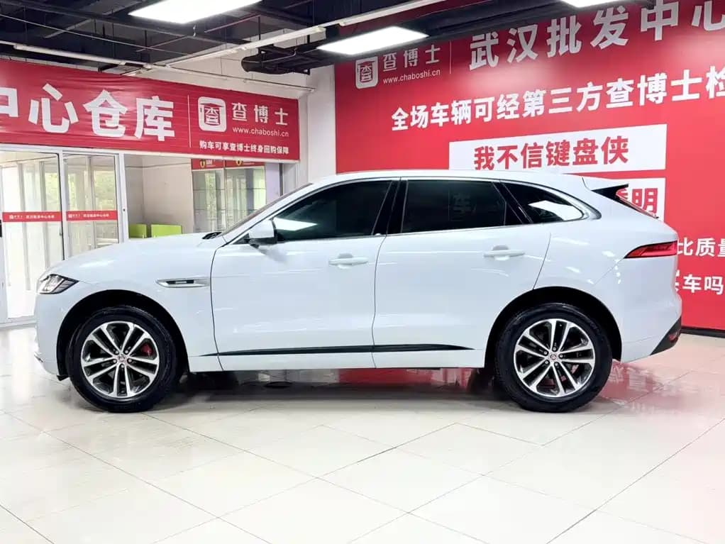 Jaguar F-PACE 2018 3.0 SC 4 WD R-Sport Sport Edition — фото 4