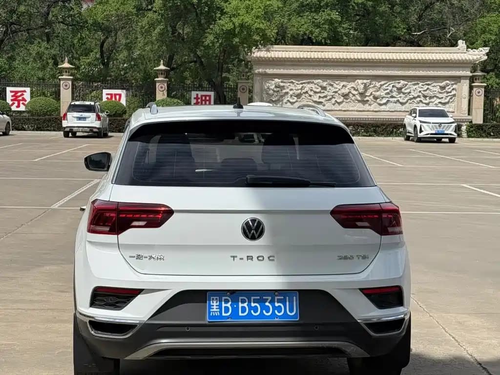 Volkswagen T-Roc 2022 280 TSI DSG 2 WD Elite PLUS — фото 5