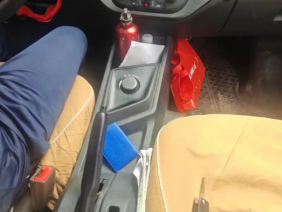 Kaicheng Ruixing EM80 2025 Passenger Edition комфортная 6-местная 300-километровая дверь для подъема — фото 16