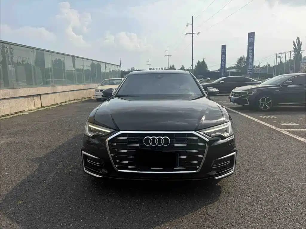 Audi A6L 2022 45 TFSI quattro Select Dynamic Type — фото 1