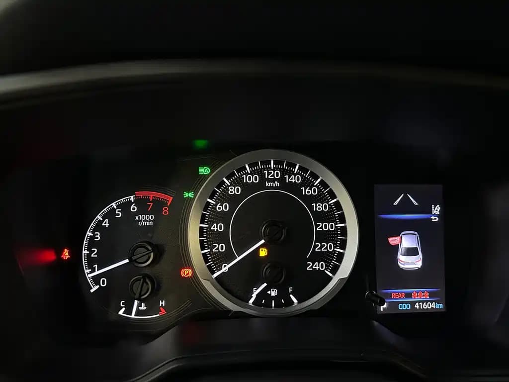 Toyota Levin 2023 185T CVT Sport Edition — фото 4