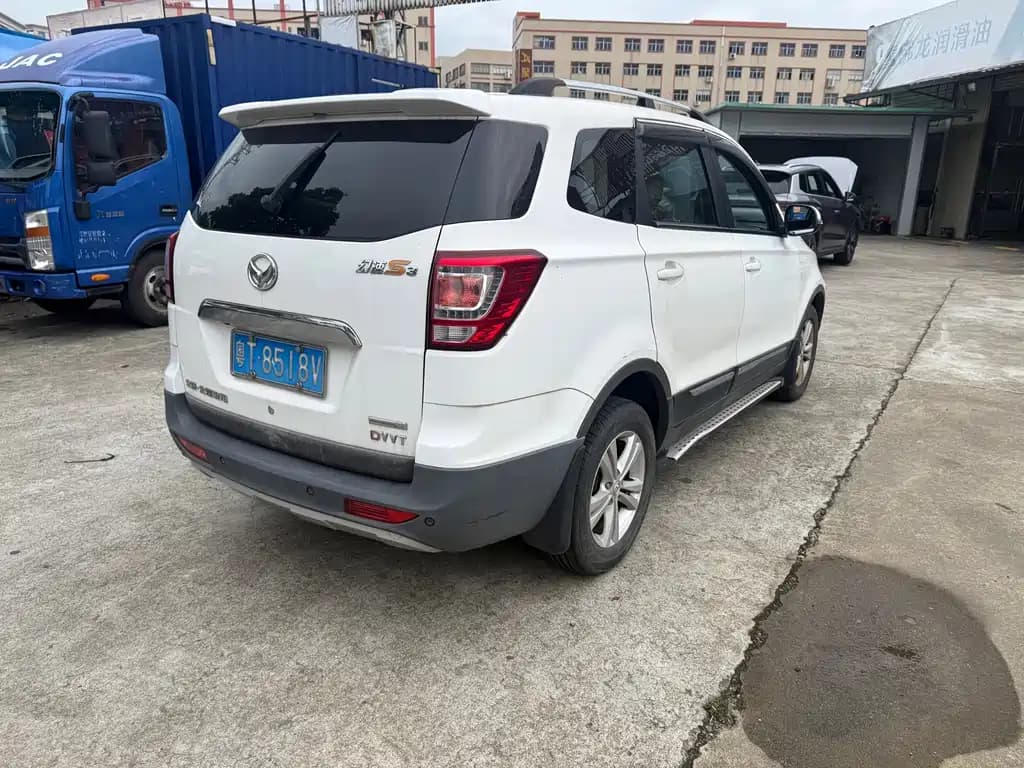Huasu Huansu S3 2017 1.5L Manual Luxury Type — фото 6