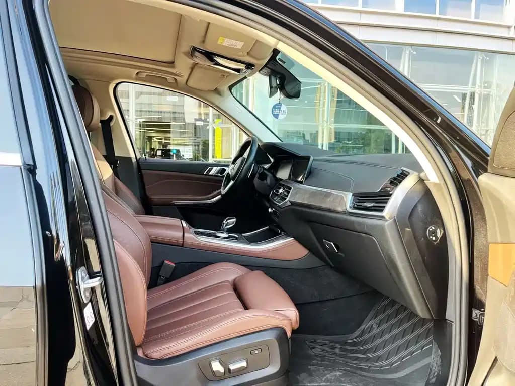 BMW X5 (Import) 2019 xDrive30i M Sport Package — фото 13