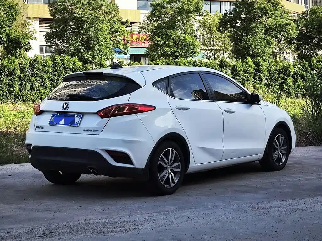 Changan Eado XT 2015 1.6L Auto Handsome Type China V — фото 5