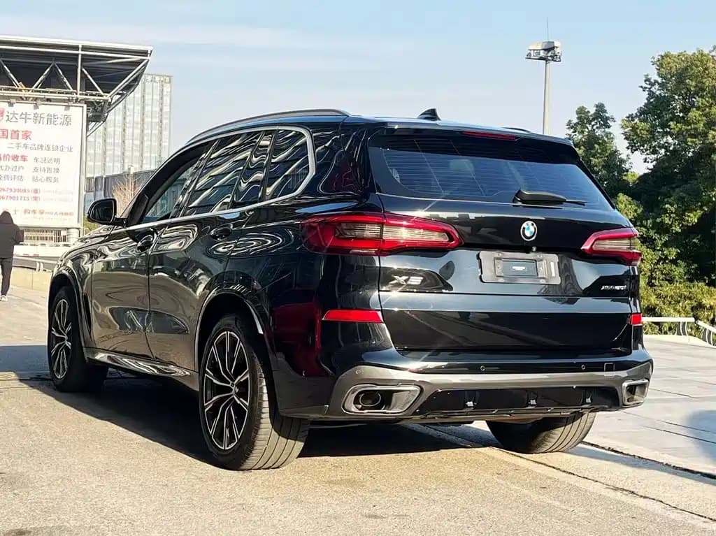 BMW X5 (Import) 2019 xDrive30i M Sport Package — фото 4