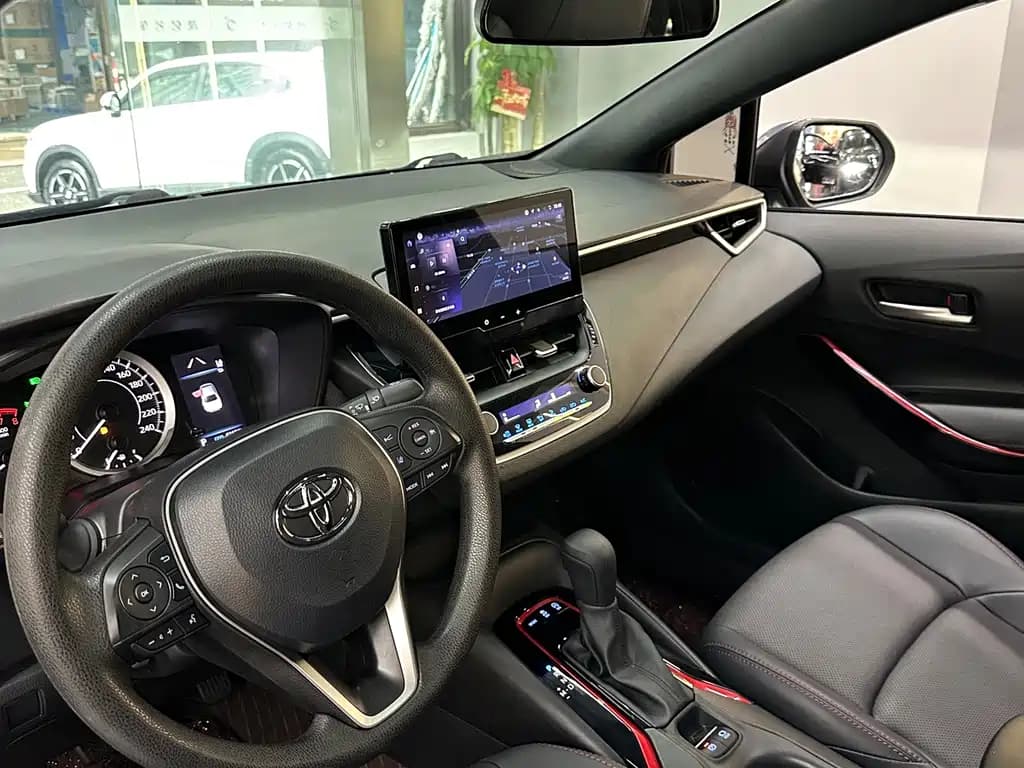 Toyota Levin 2023 185T CVT Sport Edition — фото 5