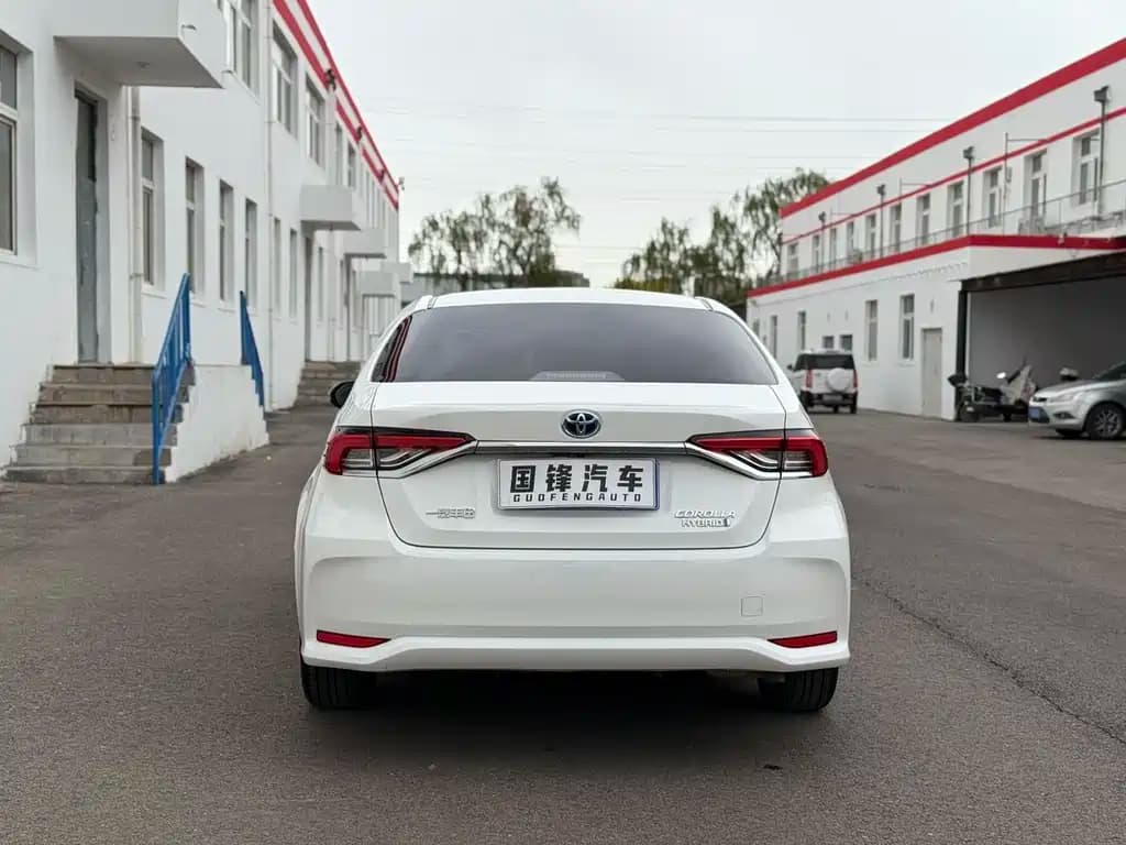 Toyota Corolla 2024 1.8L Smart Hybrid Elite Edition — фото 5