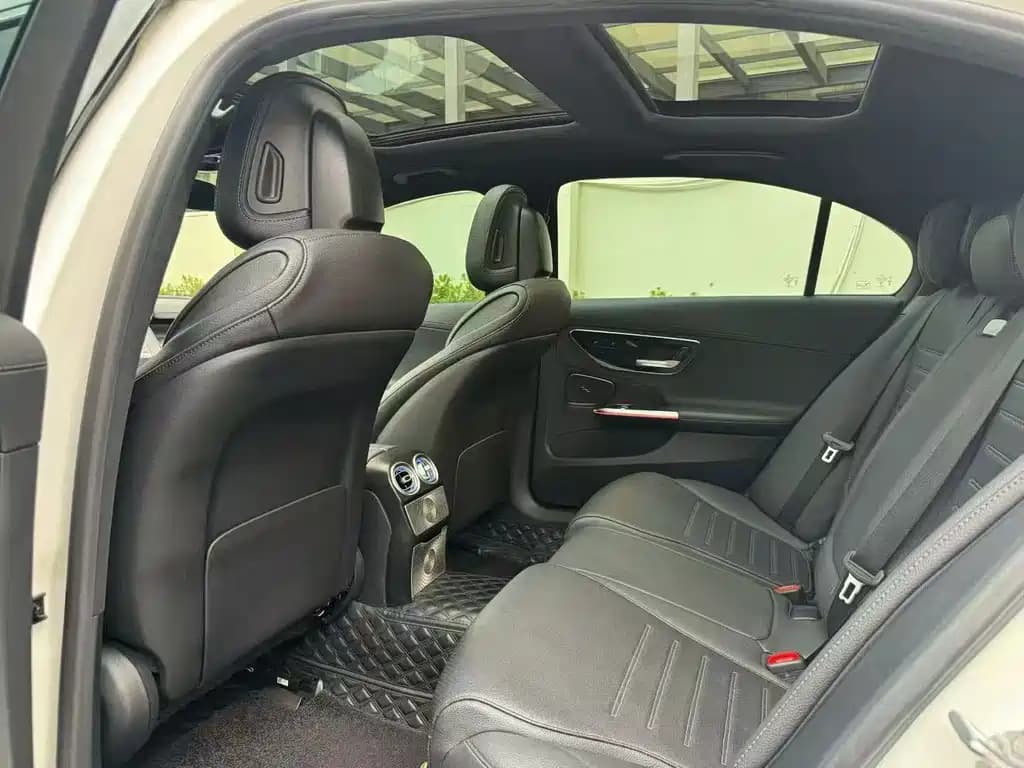 Mercedes-Benz C-Class 2024 C 260 L Sport Edition — фото 6