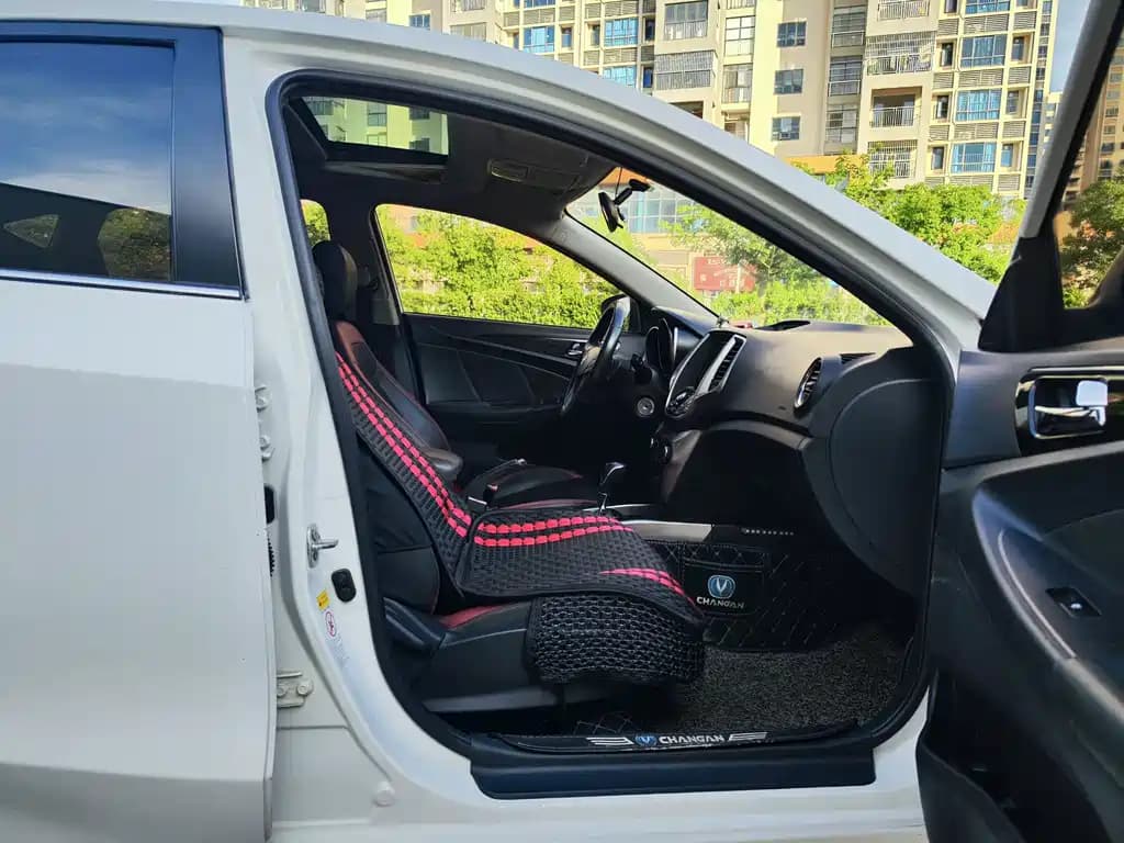 Changan Eado XT 2015 1.6L Auto Handsome Type China V — фото 9