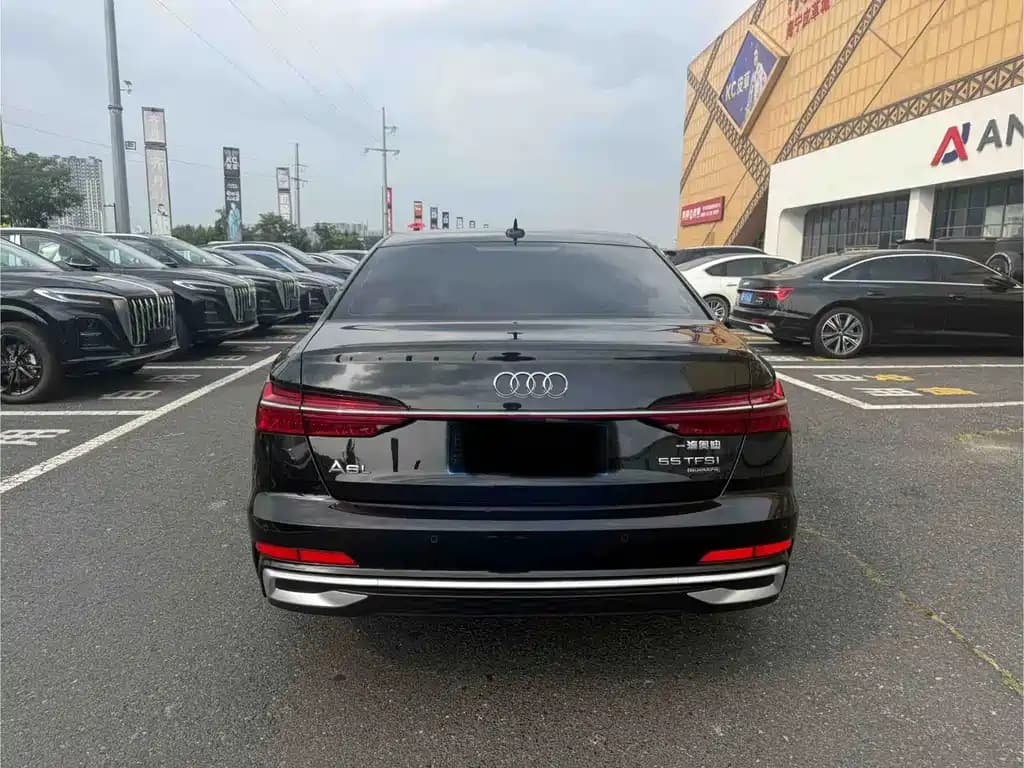 Audi A6L 2022 45 TFSI quattro Select Dynamic Type — фото 6