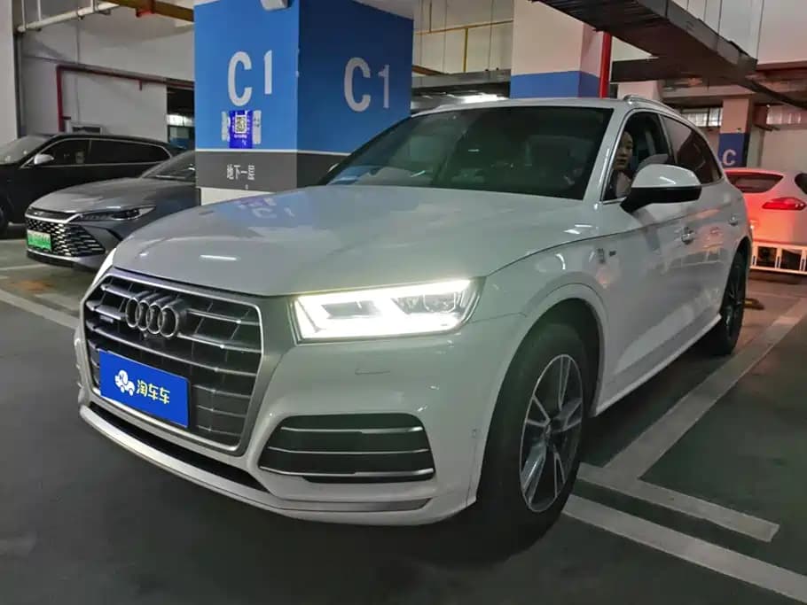 Audi Q5L 2020 45 TFSI Premium Fashion Type — фото 1