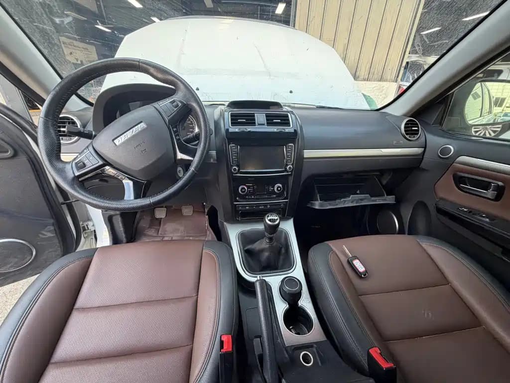 Haval H5 Classic 2018 Classic Edition 2.0T Diesel Manual 4 WD Elite Type — фото 9