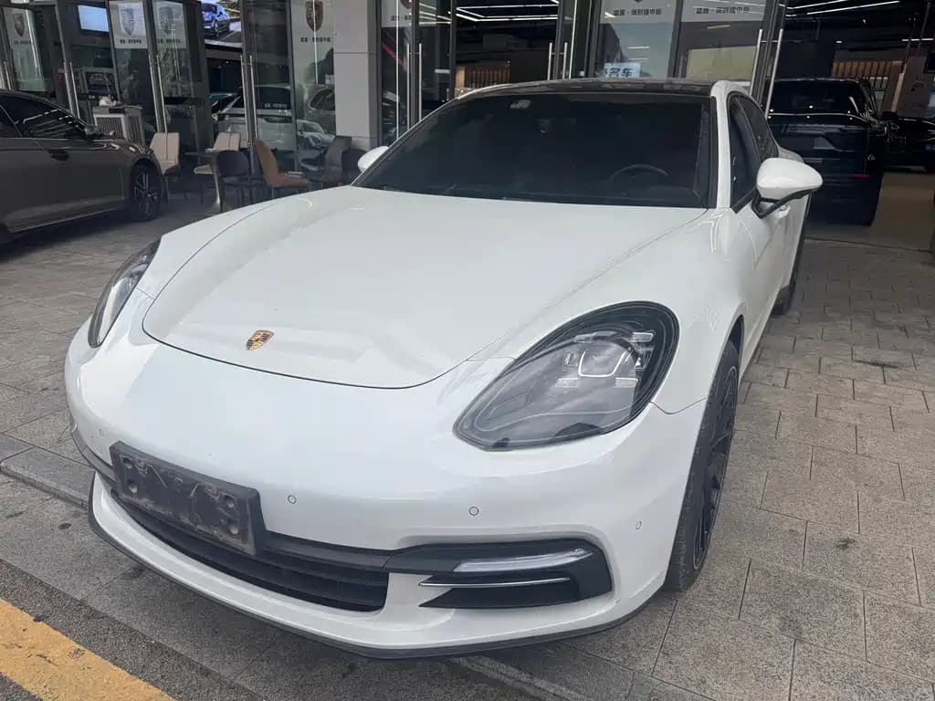 Porsche Panamera 2019 Panamera 4 Executive Extended Edition 2.9T — фото 1