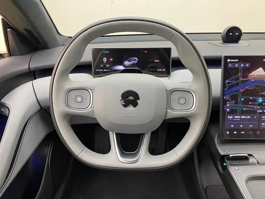 NIO ET5T 2024 75 kWh Touring — фото 7