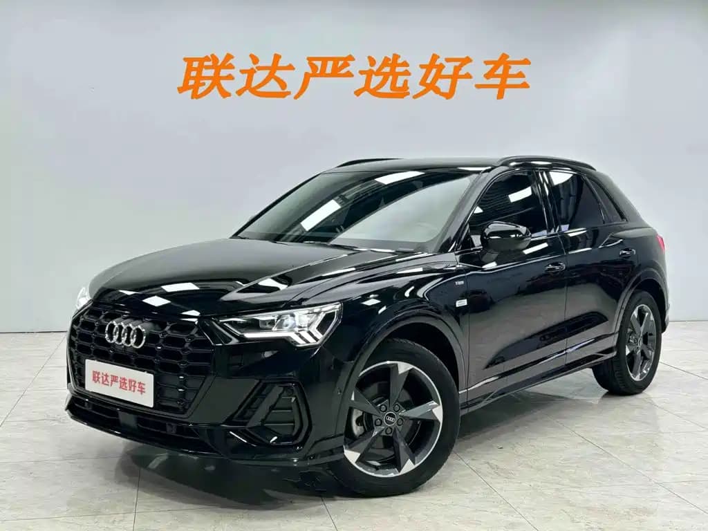 Audi Q3 2023 35 TFSI Fashion Dynamic Type (1.4T) — фото 1