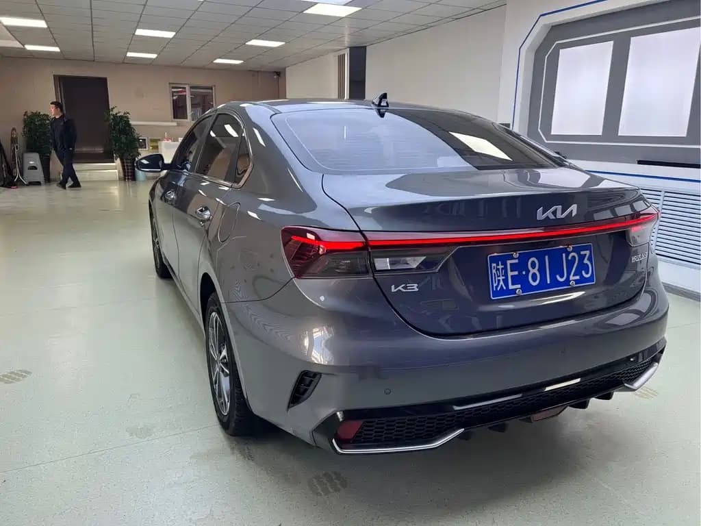 Kia K3 2024 1.5L CVT Comfort Premium Enjoy Edition — фото 4