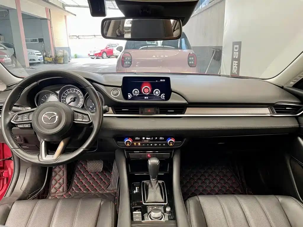 Mazda Atenza 2020 2.0L Blue Sky Luxury Edition — фото 8