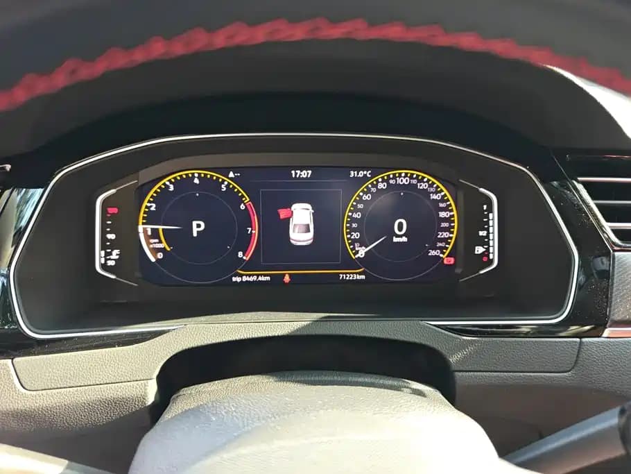 Volkswagen Magotan 2020 330 TSI DSG Luxury Type — фото 14