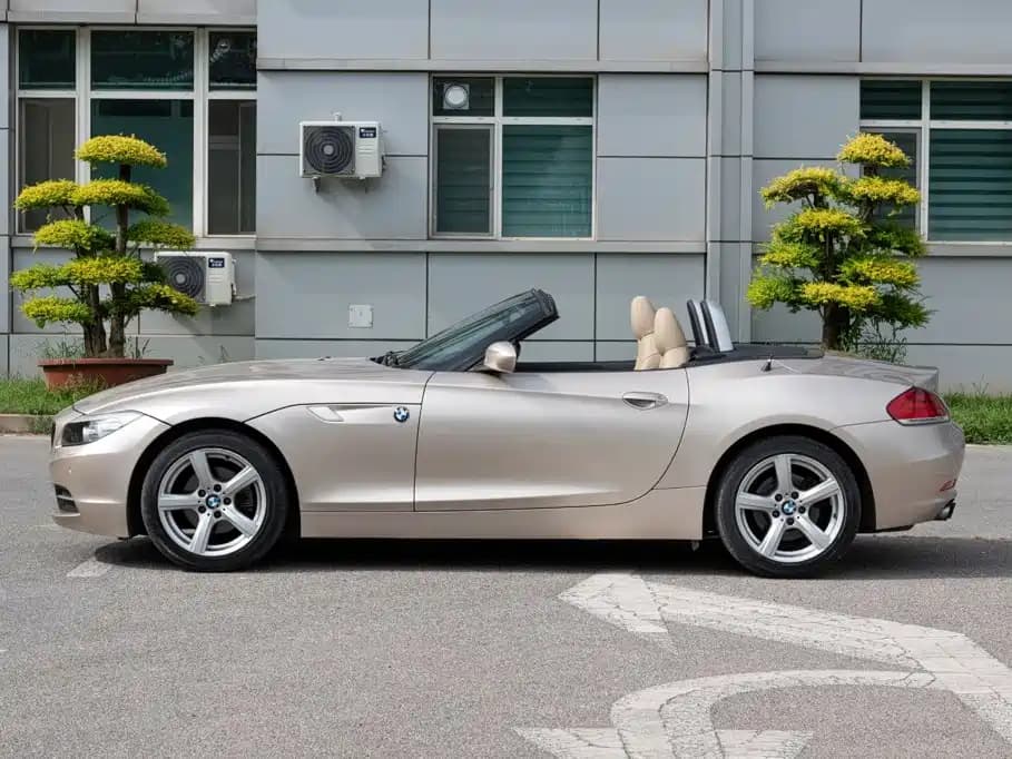 BMW Z4 2012 sDrive20i Leading Type — фото 7