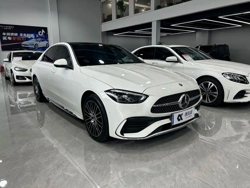 Mercedes-Benz C-Class 2024 Facelift 3 C 260 L Sport Edition — фото 3
