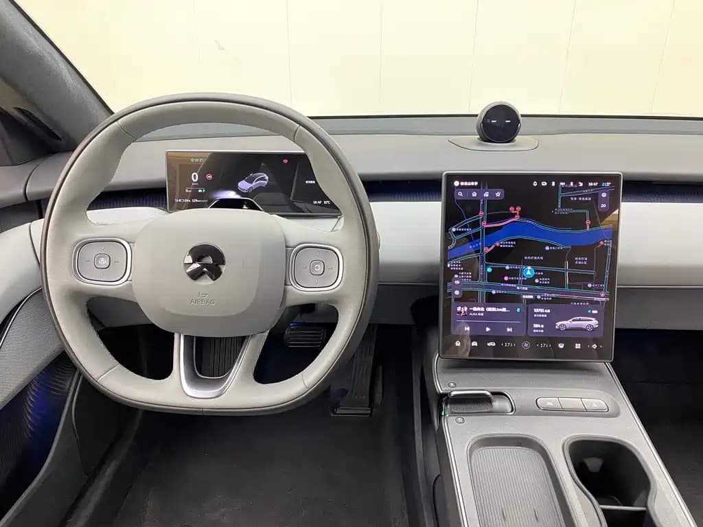 NIO ET5T 2024 75 kWh Touring — фото 6