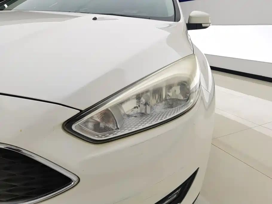 Ford Focus 2015 Hatchback EcoBoost 180 Auto Elite Type — фото 5